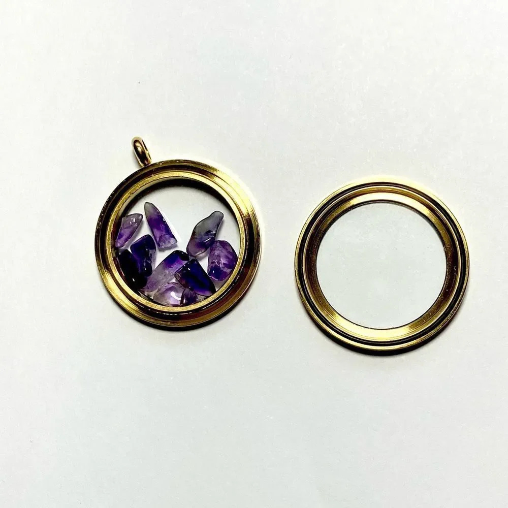 Round Gold tone Twist Screw Stainless Steel Floating Locket Pendant. - Picture 4 of 6